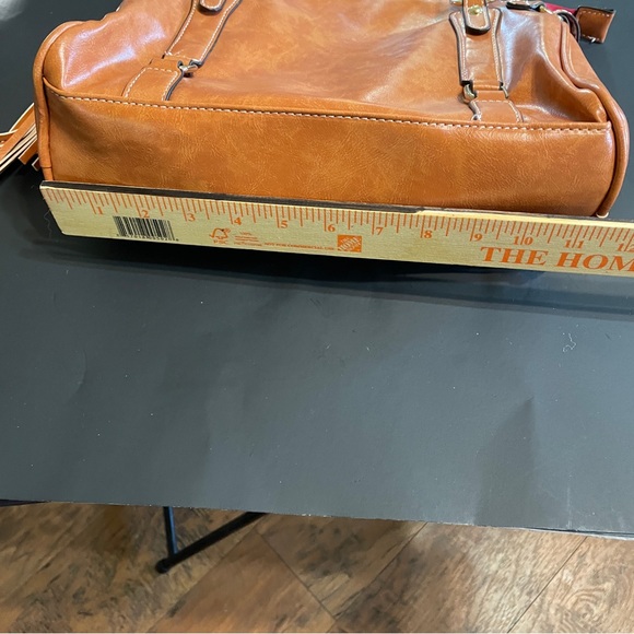 Brown genuine leather satchel purse tassels zip closure pockets, crossbody strap - Picture 9 of 11